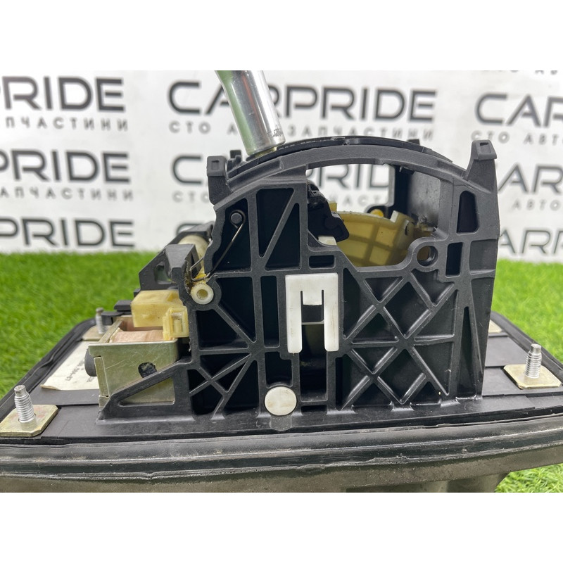 Кулиса КПП (трансмиссия) AUDI A4 B6 2.4BDV 8E1713041G