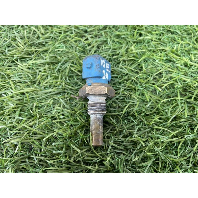 Датчик температуры охлаждающей жидкости (электрика / датчики) BMW 5-series E34 13621709967