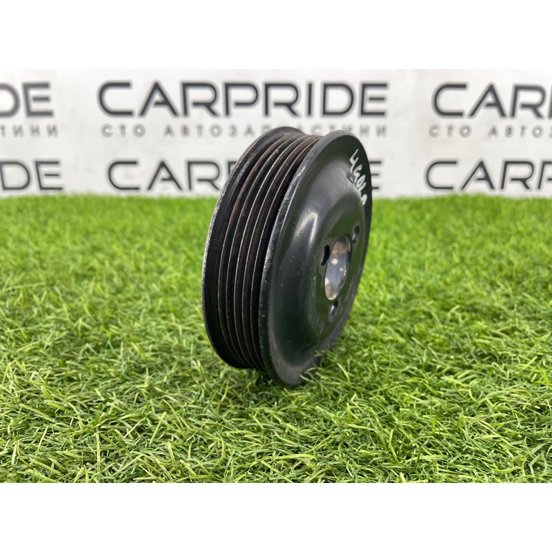 Шкив насоса гидроусилителя (рулевое управление) VOLKSWAGEN Golf 4 030145269A