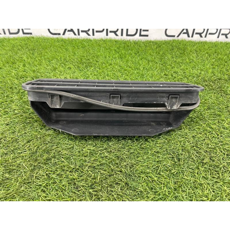 Клапан вентиляции салона (кузов и элементы) BMW 7-series E65 N62B44 64228386133