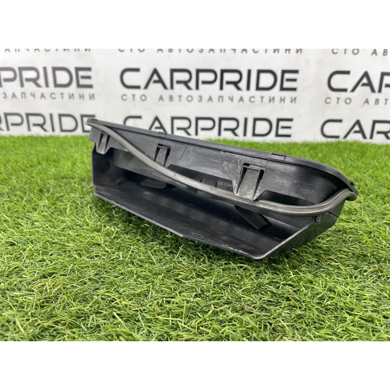 Клапан вентиляции салона (кузов и элементы) BMW 7-series E65 N62B44 64228386133