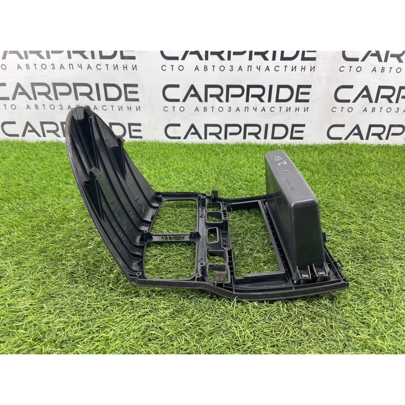 Накладка центральной консоли (салон) Hyundai Santa Fe SM 2005 2.0 8477126620SF