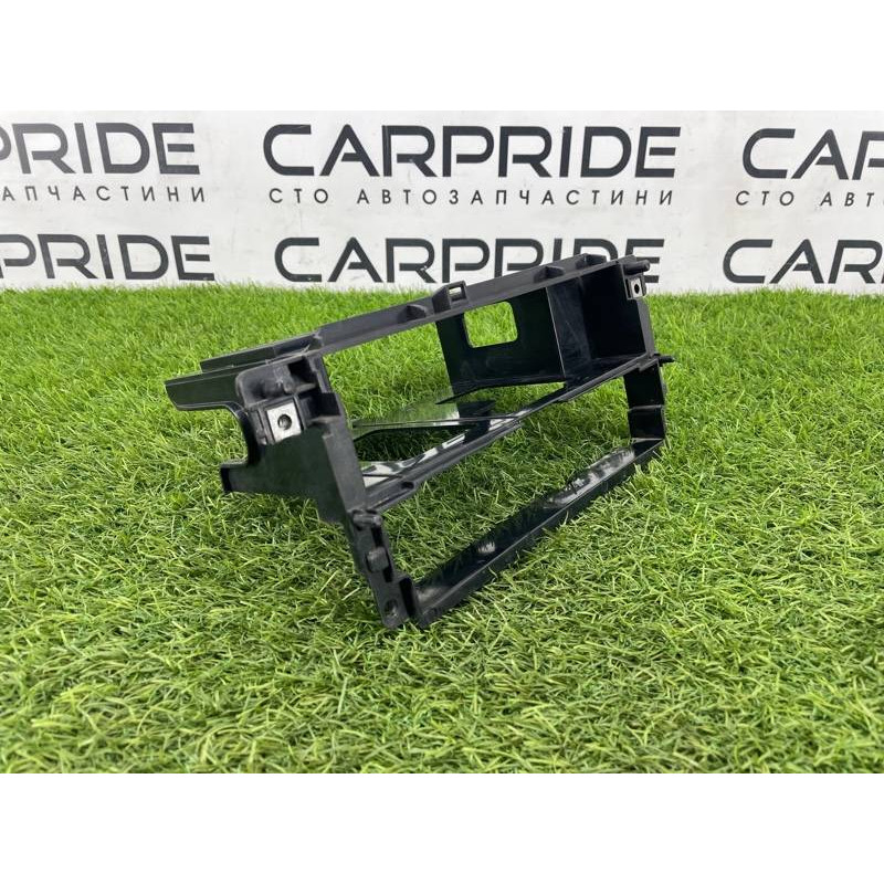 Кронштейн магнитофона (салон) BMW 3-series E46 51458237560