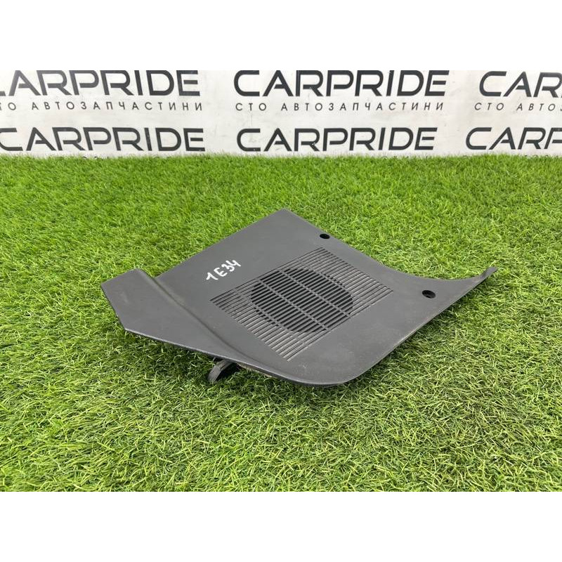 Обшивка стойки нижняя (салон) BMW 5-series E34 51438126444