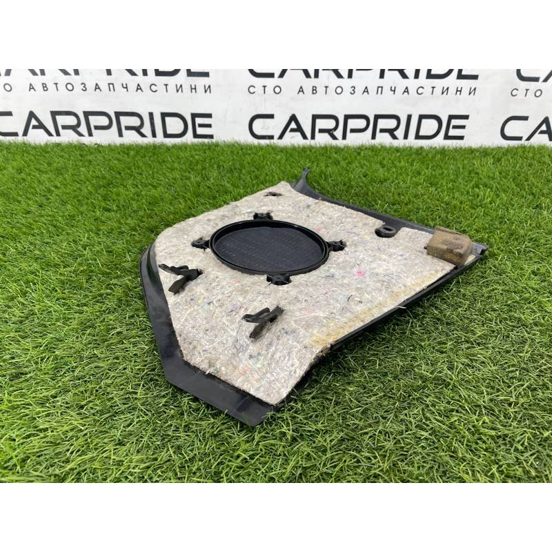 Обшивка стойки нижняя (салон) BMW 5-series E34 51438126444