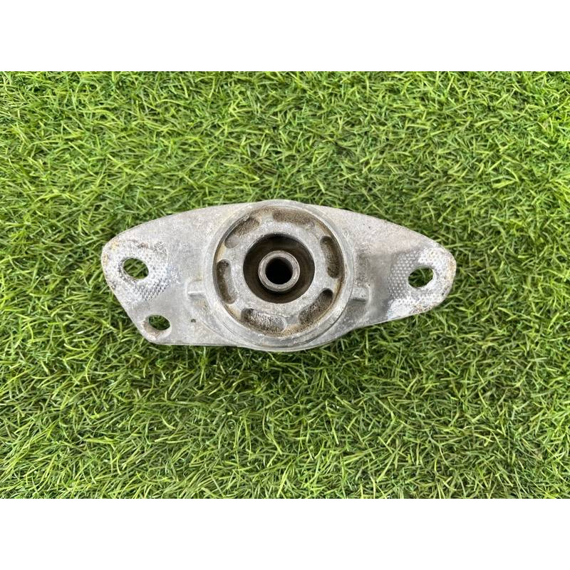 Опора стойки (подвеска) Volkswagen Jetta MK6 2011 2.0 1k0513353g