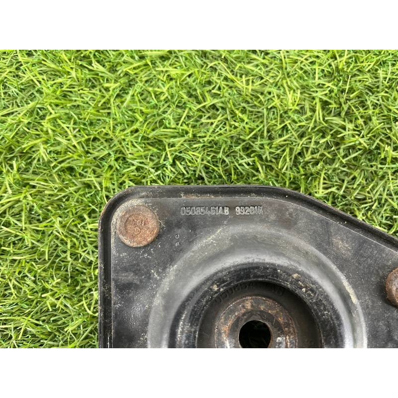 Опора стойки (подвеска) Jeep Compass MK49 2014 2.4 5085461AB