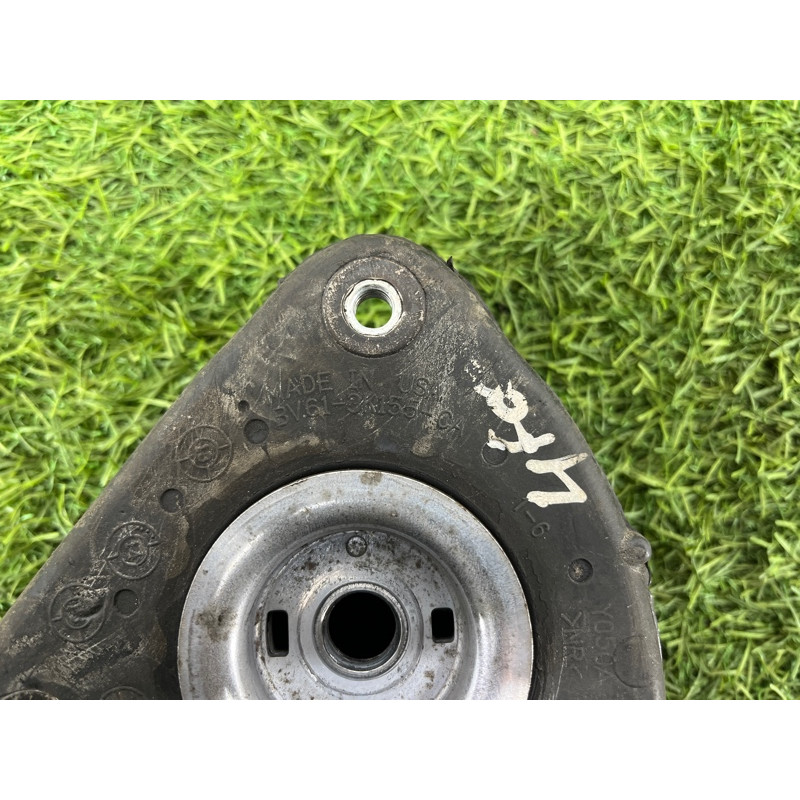 Опора стойки (подвеска) FORD Focus MK3 2015 2.0 BV6Z3A197C