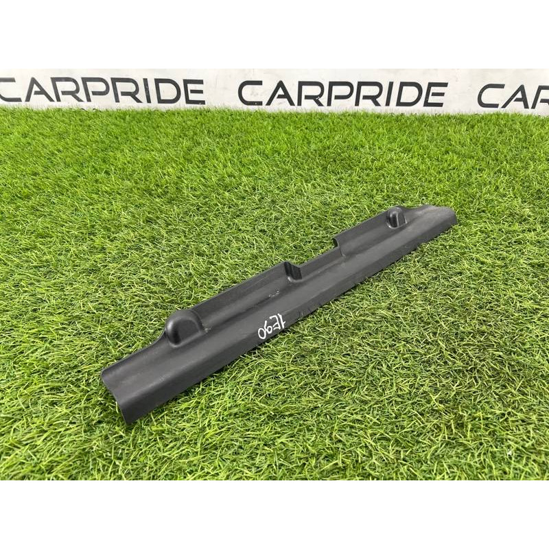 Накладка сидения (салон) BMW 3-series E90 2006 N46B20 52107118490