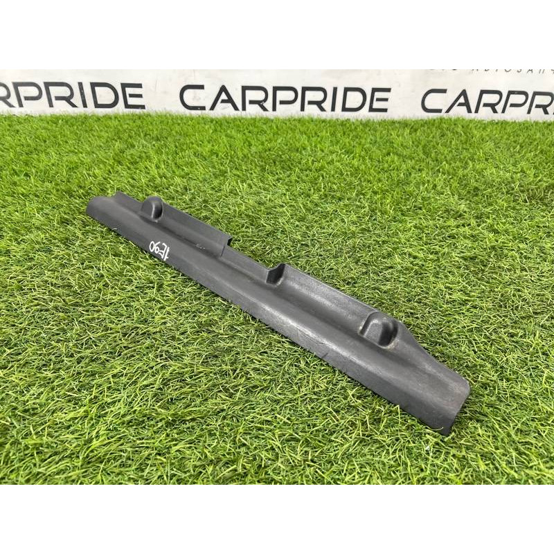 Накладка сидения (салон) BMW 3-series E90 2006 N46B20 52107118490