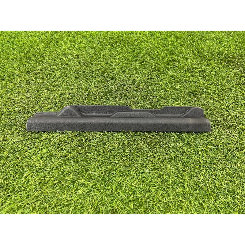 Накладка сидения (салон) BMW 3-series F30 2013 N20B20 52 10 7 243 557