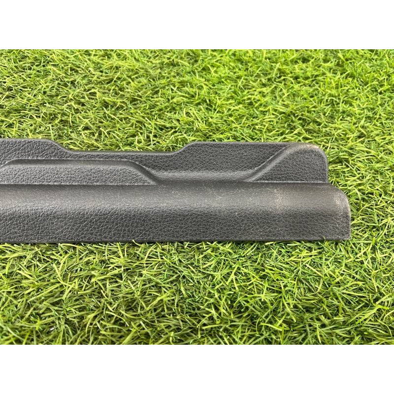 Накладка сидения (салон) BMW 3-series F30 2013 N20B20 52 10 7 243 557