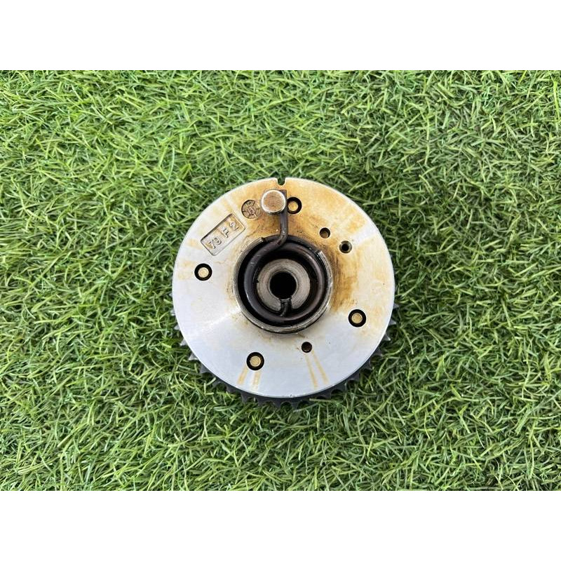 Регулятор фаз газораспределения (двигатель и элементы) Hyundai Sonata YF 2013 2.4 243702G750