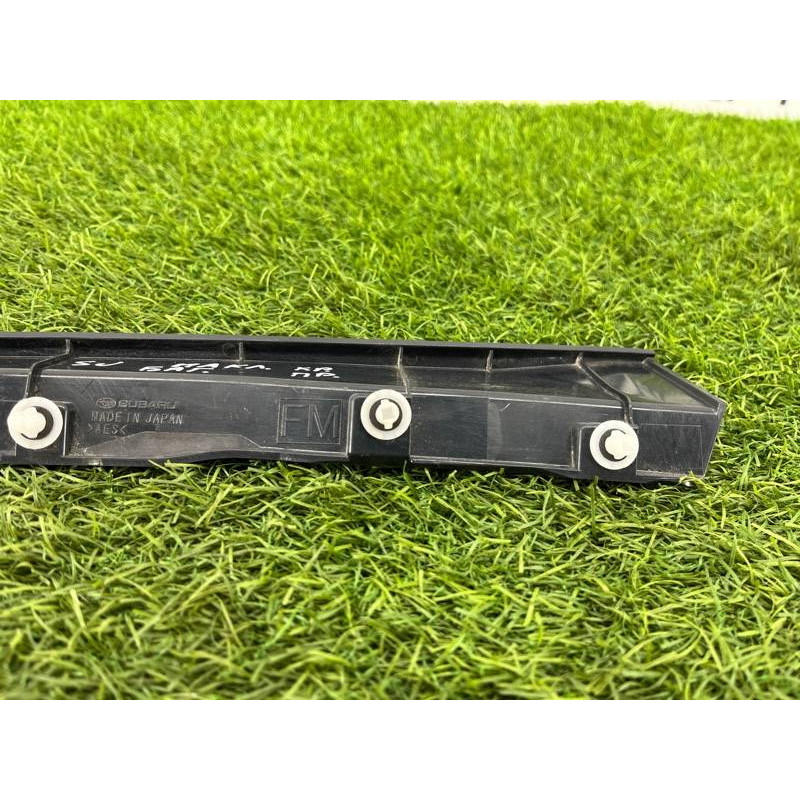 Накладка кришки багажника (кузов і елементи) Subaru Forester SJ 63186SG000