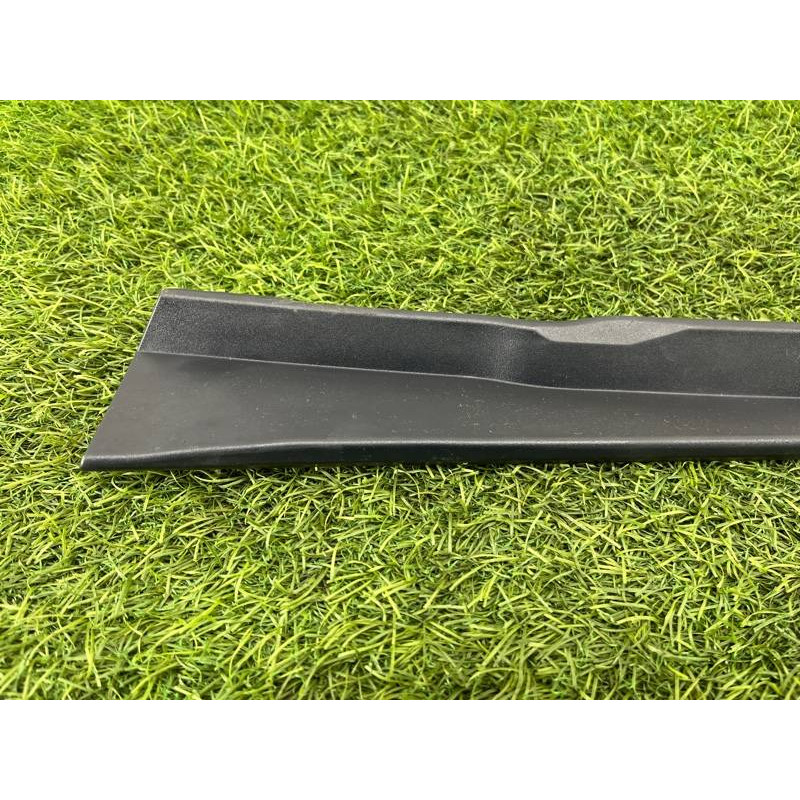 Накладка крышки багажника (кузов и элементы) Subaru Forester SJ 63186SG010