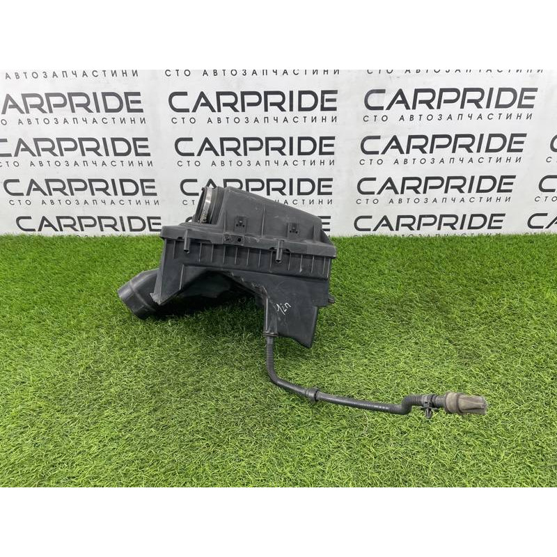 Корпус воздушного фильтра (впускная система) Opel Insignia A 2010 2.0 DTH 55560889