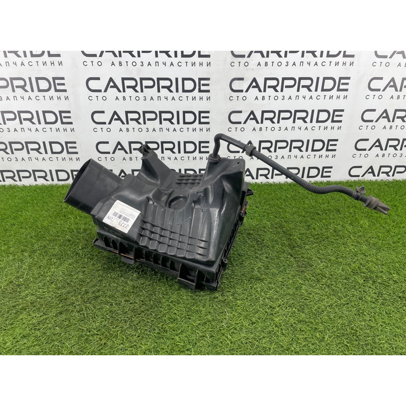 Корпус воздушного фильтра (впускная система) Opel Insignia A 2010 2.0 DTH 55560889