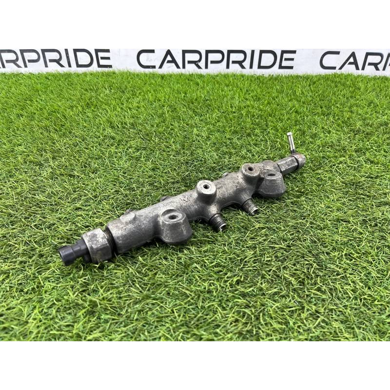 Топливная рампа (топливная система) Mazda 6 GG 2007 2.0 RF7J RF7J13GC0