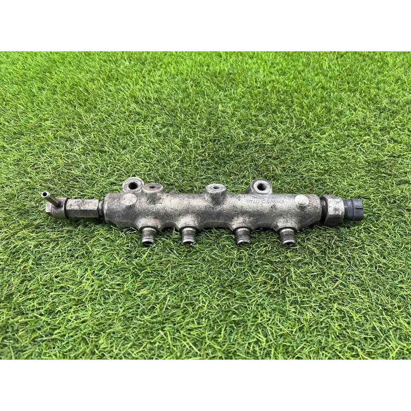 Топливная рампа (топливная система) Mazda 6 GG 2007 2.0 RF7J RF7J13GC0