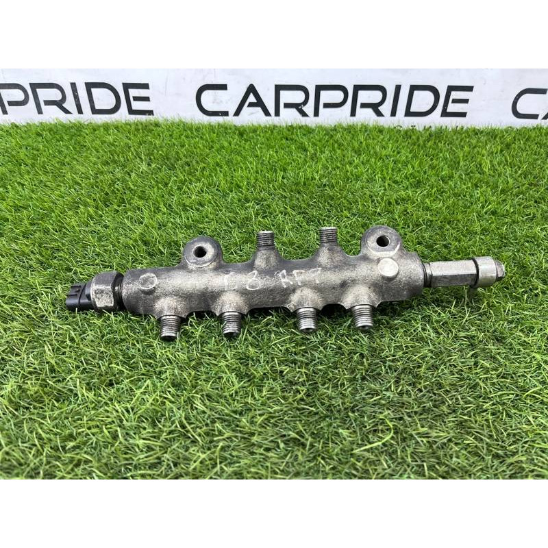 Топливная рампа (топливная система) Mazda 6 GG 2007 2.0 RF7J RF7J13GC0