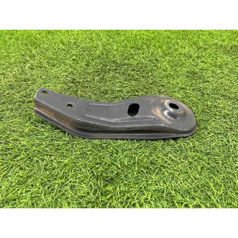 Кронштейн балки (подвеска) BMW 5-series E34 33321130352