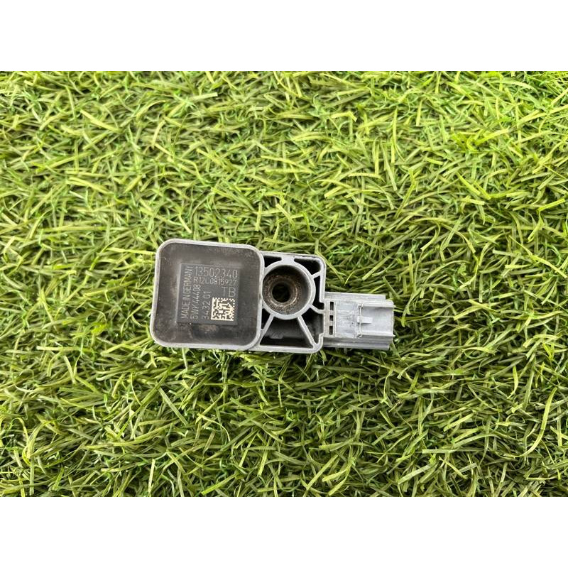 Датчик удара (электрика / датчики) CHEVROLET Spark M300 13502340