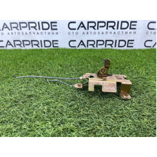 Замок багажника