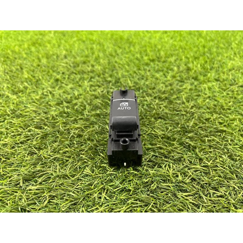 Кнопка стеклоподъемника (электрика / кнопки) Subaru OUTBACK B15 83071AL620