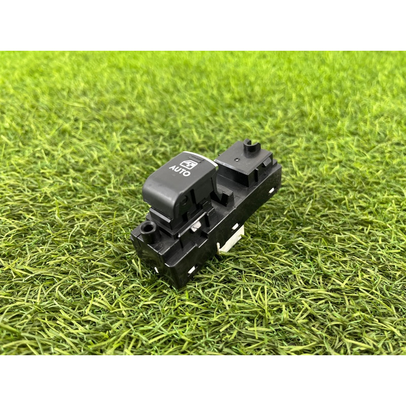 Кнопка стеклоподъемника (электрика / кнопки) Subaru OUTBACK B15 83071AL620