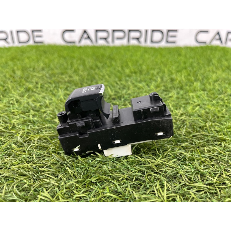 Кнопка стеклоподъемника (электрика / кнопки) Subaru OUTBACK B15 83071AL620