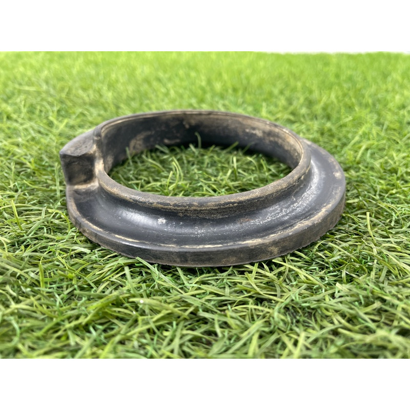 Проставка под пружину (подвеска) BMW 7-series E38 33521131523