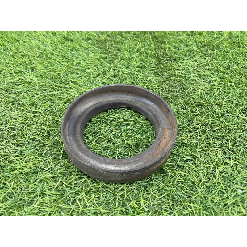 Проставка под пружину (подвеска) BMW 7-series E32 1990 M70b50 33531133048