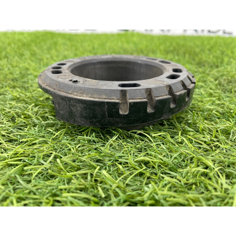 Проставка під пружину (підвіска) BMW 5-series F10 2011 3.0 N55B30 31336775582