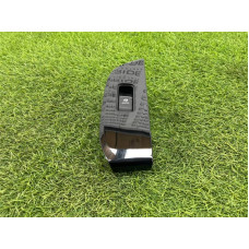 Кнопка стеклоподъемника