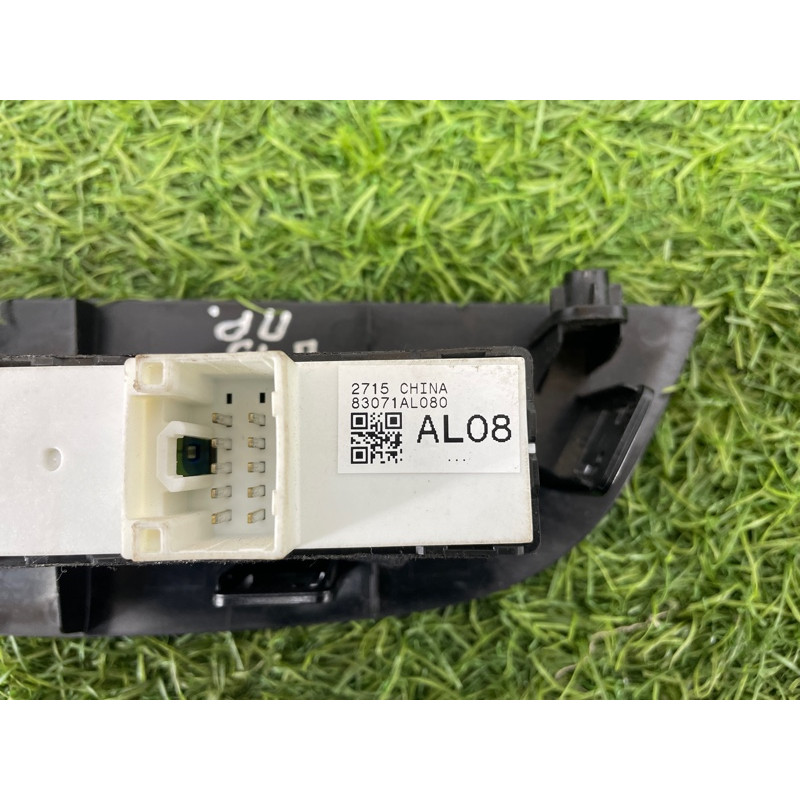 Кнопка стеклоподъемника (электрика / кнопки) Subaru OUTBACK B15 83071AL080