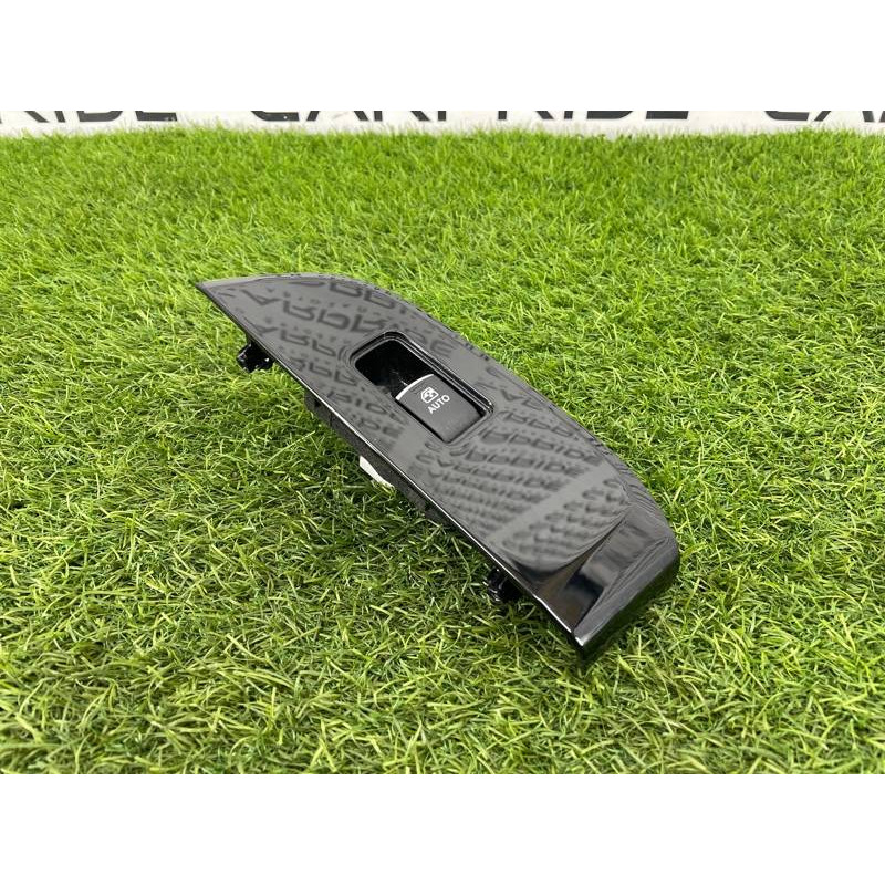 Кнопка стеклоподъемника (электрика / кнопки) Subaru OUTBACK B15 83071AL090