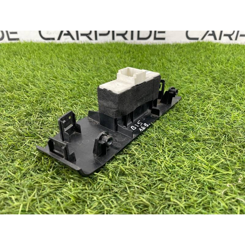 Кнопка стеклоподъемника (электрика / кнопки) Subaru OUTBACK B15 83071AL090