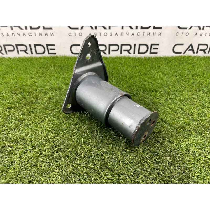 Кронштейн усилителя бампера (стекла и зеркала) PEUGEOT 607 1 2002 3.0i V6 7212GC