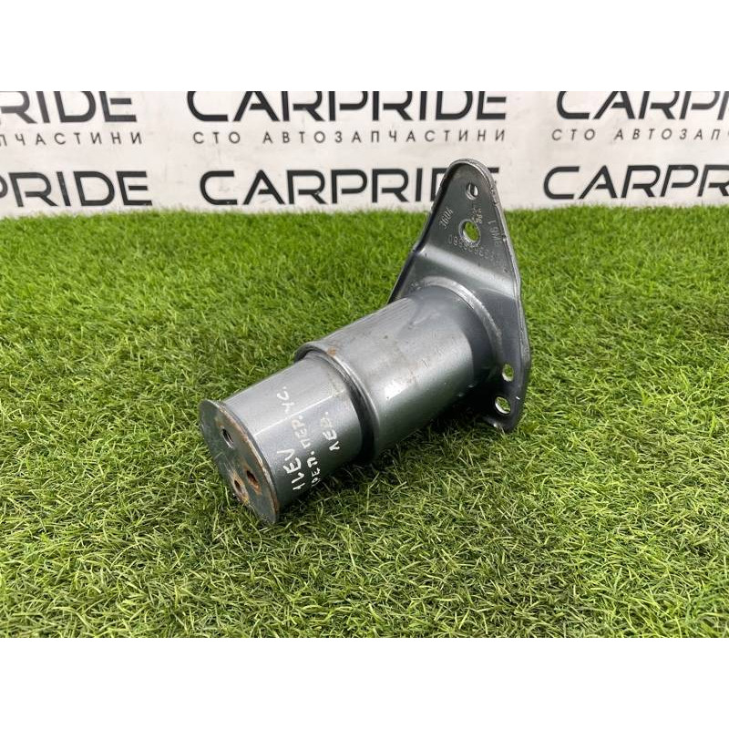 Кронштейн усилителя бампера (стекла и зеркала) PEUGEOT 607 1 2002 3.0i V6 7212GC