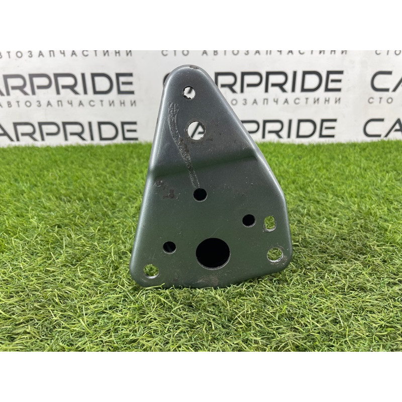 Кронштейн усилителя бампера (стекла и зеркала) PEUGEOT 607 1 2002 3.0i V6 7213ER