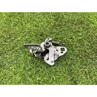 Замок капота