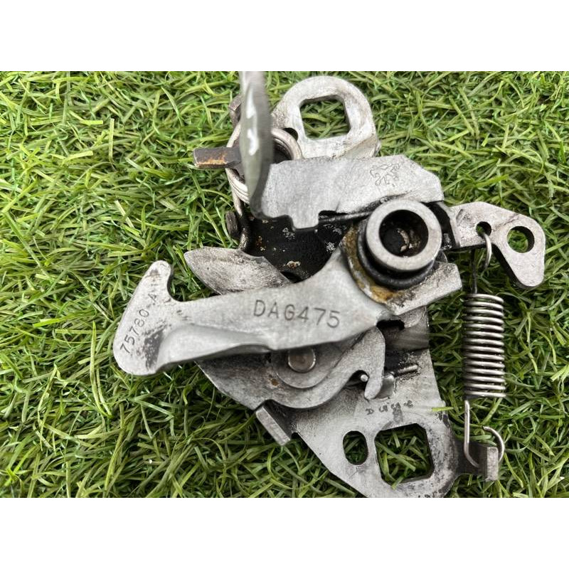 Замок капота (кузов и элементы) PEUGEOT 607 1 2002 3.0i V6 793454