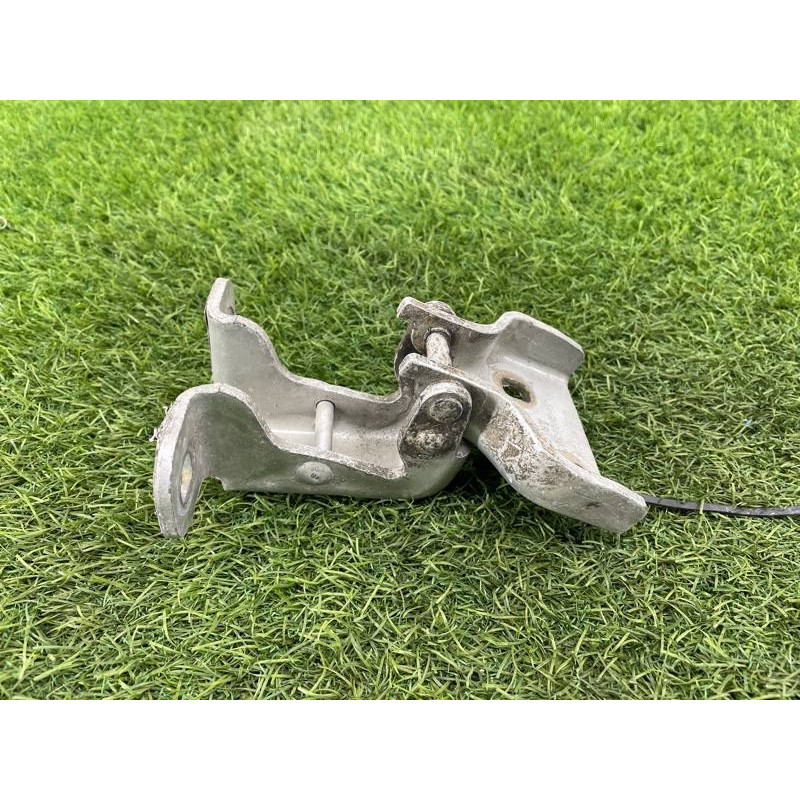 Петля двери (кузов и элементы) Opel Vivaro 1 2007 1.9 D 311772h