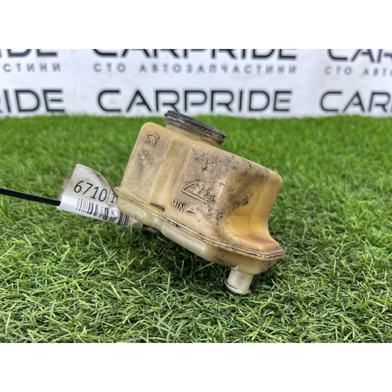 Бачок тормозной жидкости (тормозная система) BMW 3-series E30 34321114840