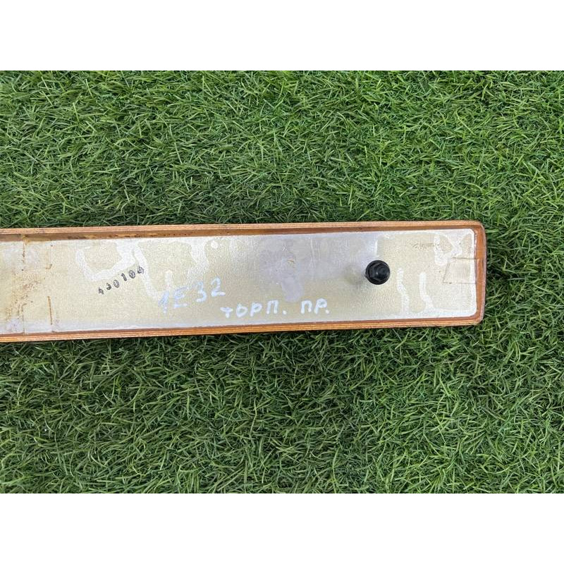 Декоративная накладка торпедо (салон) BMW 7-series E32 1990 M70b50 51458111142