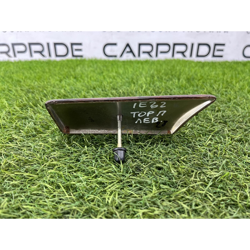 Декоративная накладка торпедо (салон) BMW 7-series E32 1990 M70b50 51458111137