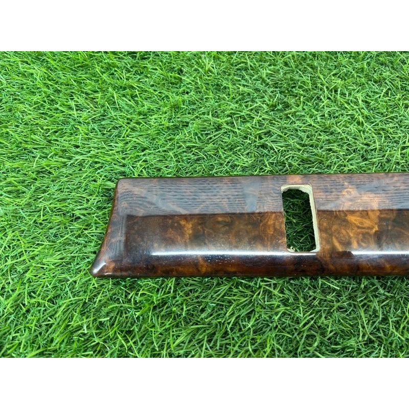 Декоративная накладка торпедо (салон) BMW 7-series E32 1990 M70b50 51458111139