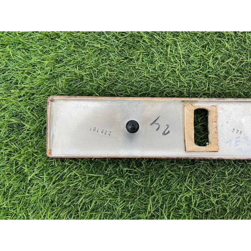 Декоративная накладка торпедо (салон) BMW 7-series E32 1990 M70b50 51458111139