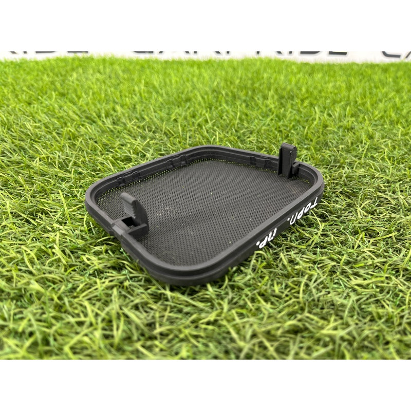 Крышка динамика в торпедо (салон) BMW 7-series E32 1990 M70b50 51451950852