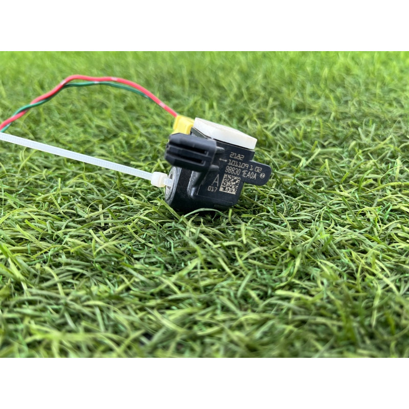 Датчик удара (электрика / датчики) Nissan Juke F15 2011 1.6 K88301EA0A